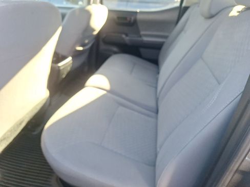 Used 2023 Toyota Tacoma SR image 31