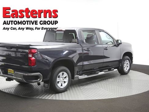 Used 2022 Chevrolet Silverado 1500 LT w/ Convenience Package II AWD/4WD image 41