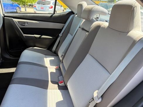 Used 2019 Toyota Corolla LE FWD image 21