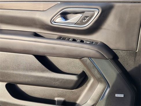 Used 2021 Chevrolet Tahoe Z71 image 22