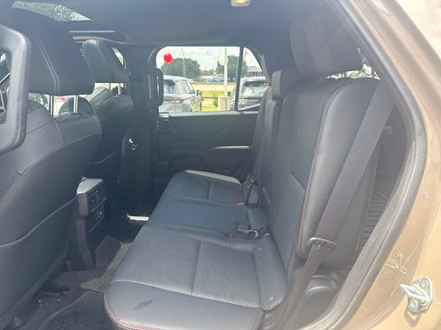 Used 2025 Toyota 4Runner TRD Pro AWD/4WD image 5