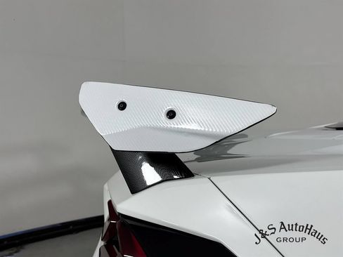Used 2021 Chevrolet Corvette Stingray Premium Cpe w/ Z51 Performance Package RWD image 42