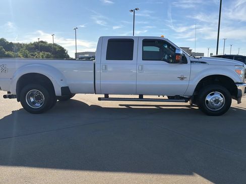 Used 2016 Ford F350 Lariat w/ Lariat Ultimate Package AWD/4WD image 30