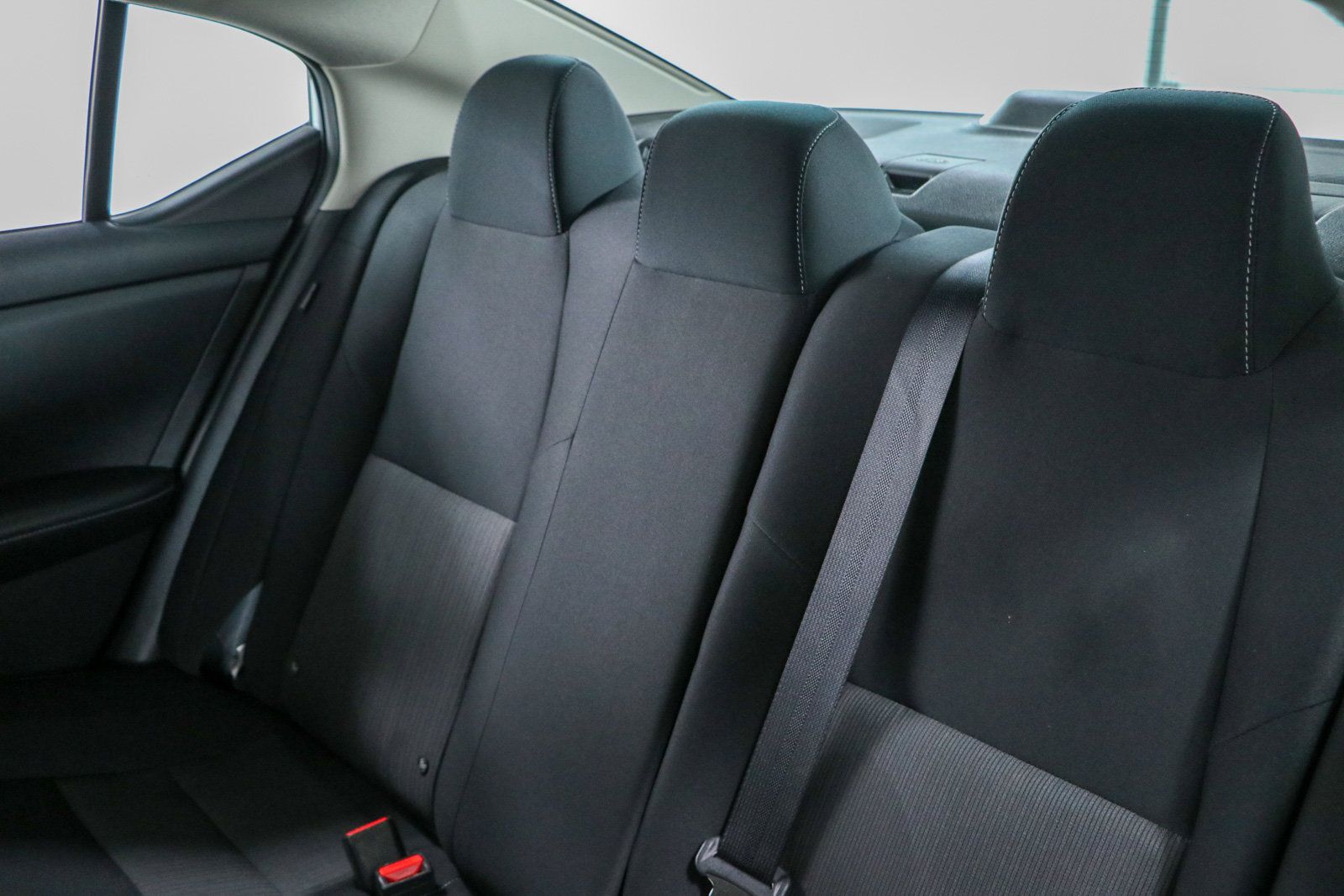 Used 2025 Nissan Sentra SV w/ All-Weather Package FWD image 24