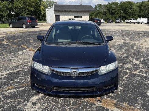 Used 2010 Honda Civic LX image 3