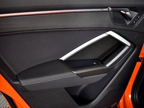 Used 2021 Audi Q3 2.0T Premium Plus w/ Premium Plus Package image 38