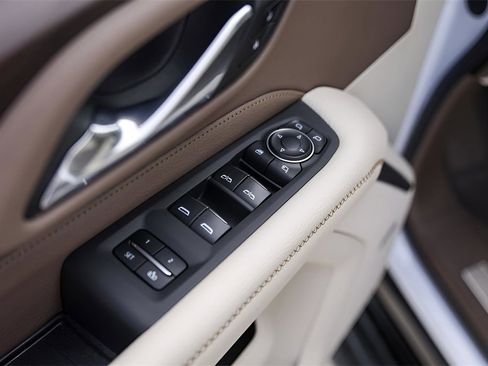 Used 2021 GMC Yukon Denali image 24