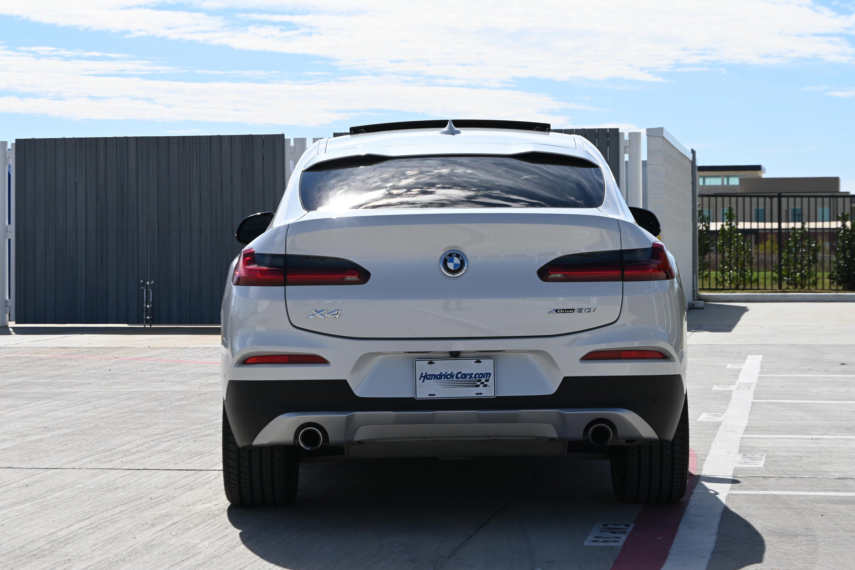 Used 2021 BMW X4 xDrive30i w/ Premium Package AWD/4WD image 8