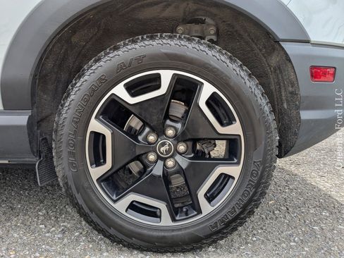 Used 2024 Ford Bronco Sport Outer Banks w/ Tech Package image 9