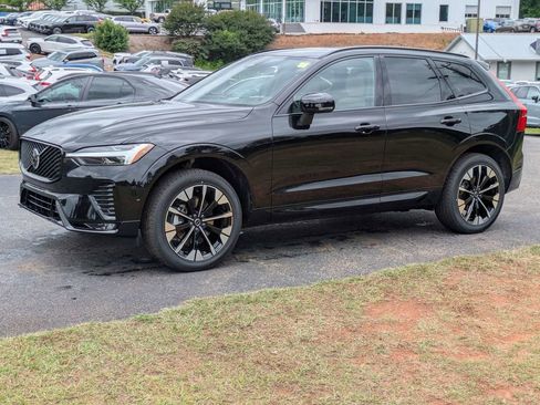 Used 2026 Volvo XC60 B5 Plus w/ Protection Package Premier AWD/4WD image 2