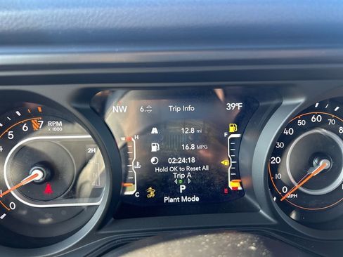 New 2026 Jeep Gladiator Sport image 23