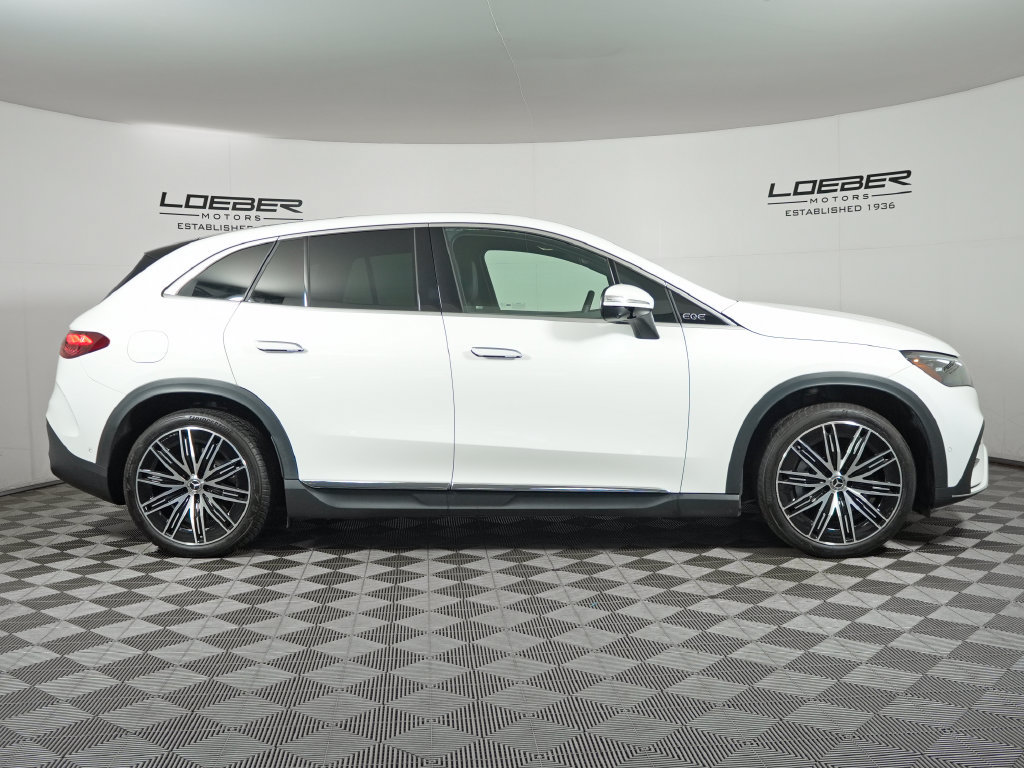 Used 2023 Mercedes-Benz EQE 500 4MATIC SUV w/ Exclusive Trim Package image 6
