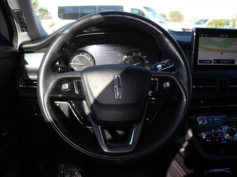 Certified 2021 Lincoln Corsair FWD w/ Premium Package image 11