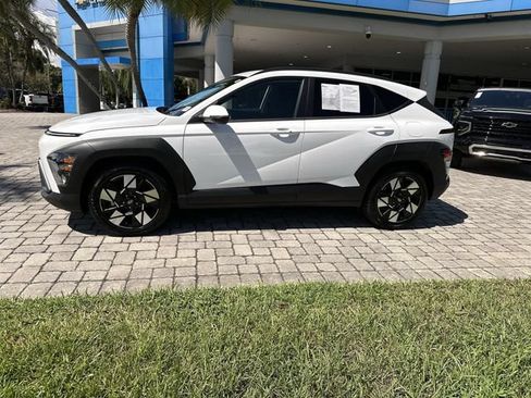 Used 2025 Hyundai Kona SEL FWD image 31