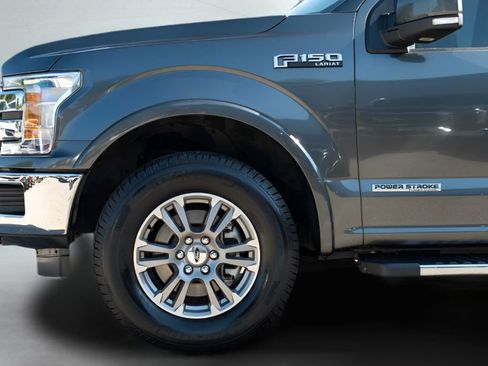 Used 2019 Ford F150 Lariat AWD/4WD image 10