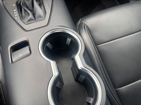 Used 2024 Ford Mustang Premium image 40