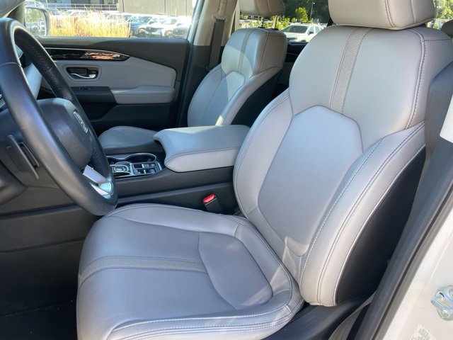 Used 2024 Honda Pilot Touring image 6