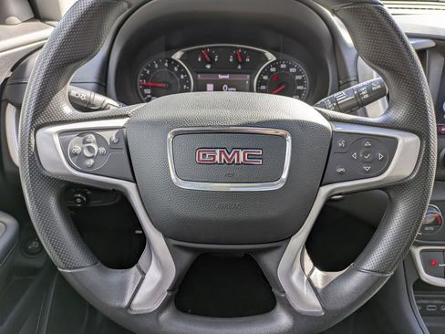 Certified 2022 GMC Terrain SLE w/ Driver Convenience Package AWD/4WD image 16
