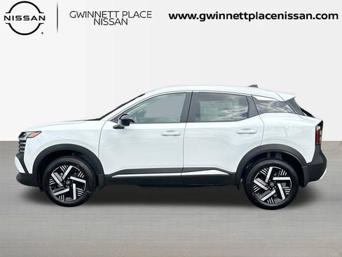 New 2026 Nissan Kicks SV image 8