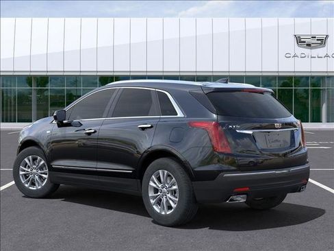 New 2025 Cadillac XT5 Luxury image 3