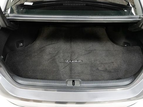 Used 2020 Lexus ES 300h w/ Premium Package image 31