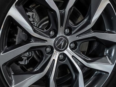 Certified 2023 Acura MDX FWD w/ Technology Package image 19