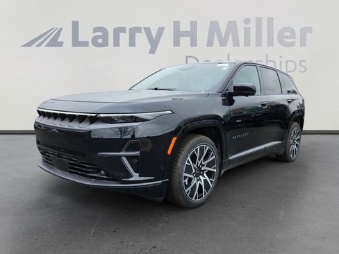 New 2025 Jeep Wagoneer S Limited image 1