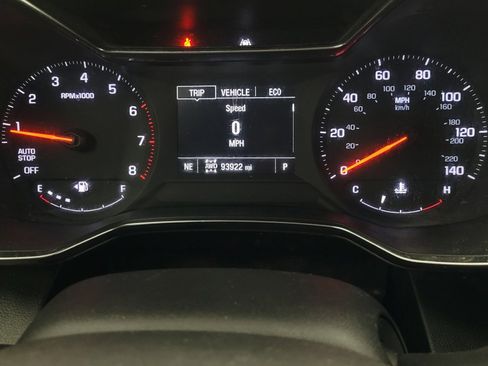 Used 2023 Chevrolet TrailBlazer LT w/ Convenience Package AWD/4WD image 23