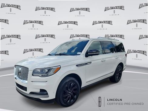 Certified 2024 Lincoln Navigator Reserve AWD/4WD image 1