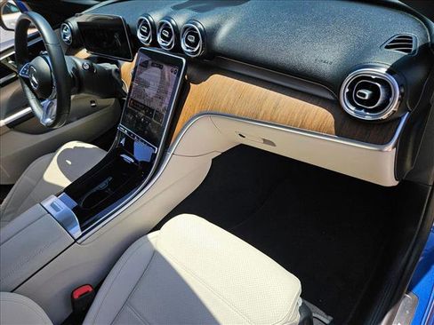 Certified 2023 Mercedes-Benz C 300 Sedan image 21