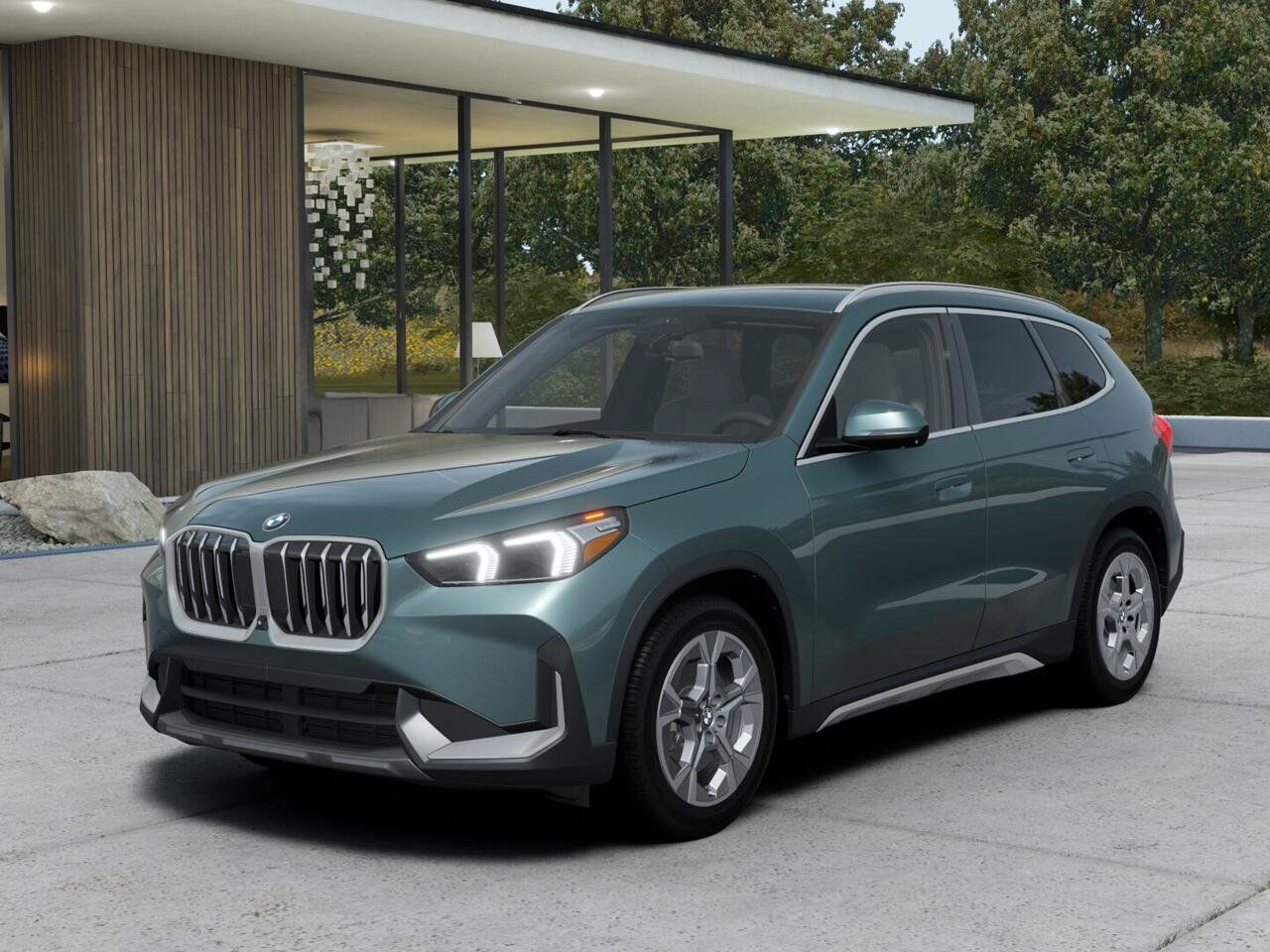 Used 2027 BMW X1 xDrive28i AWD/4WD image 1