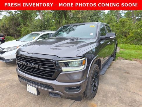 Used 2022 RAM 1500 Laramie AWD/4WD image 1