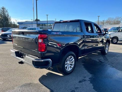 Used 2022 Chevrolet Silverado 1500 LT image 6