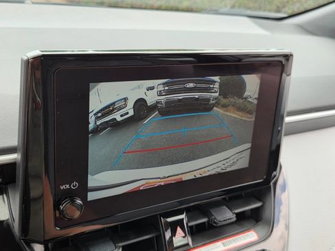 Certified 2025 Toyota Corolla SE FWD image 19