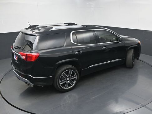 Used 2019 GMC Acadia Denali w/ Technology Package FWD image 37