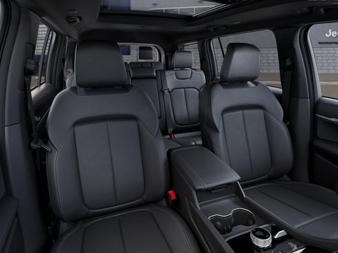 New 2026 Jeep Grand Cherokee L Limited AWD/4WD image 16