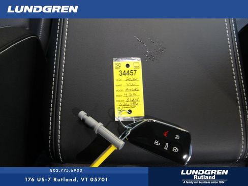 New 2026 Volkswagen Atlas SE image 5