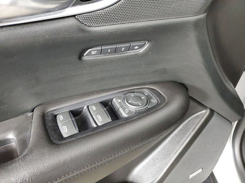 Used 2017 Cadillac XT5 Luxury w/ Driver Awareness Package image 30