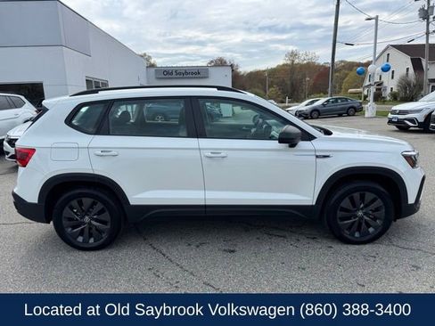 Certified 2022 Volkswagen Taos S AWD/4WD image 4