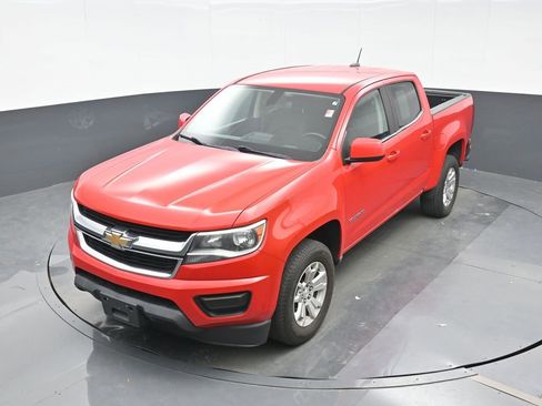 Used 2020 Chevrolet Colorado LT image 16