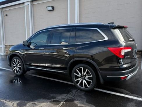Used 2019 Honda Pilot Touring image 7