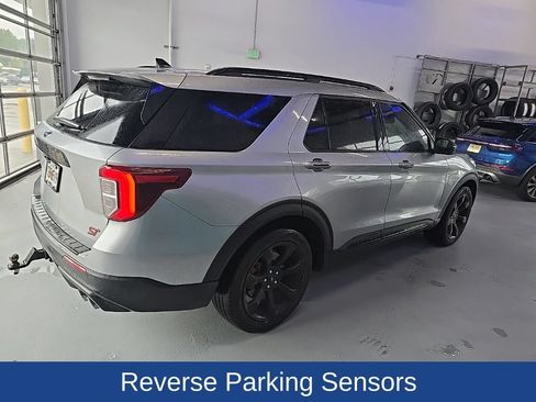 Used 2022 Ford Explorer ST w/ ST Street Pack RWD image 6