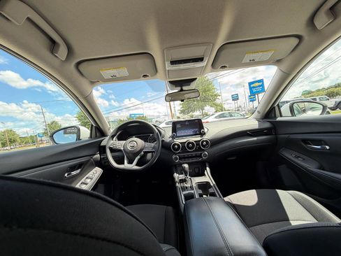 Used 2024 Nissan Sentra SV FWD image 37