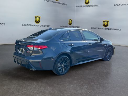 Used 2024 Toyota Corolla SE FWD image 5
