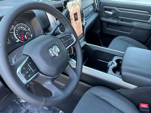 New 2026 RAM 3500 Big Horn AWD/4WD image 9