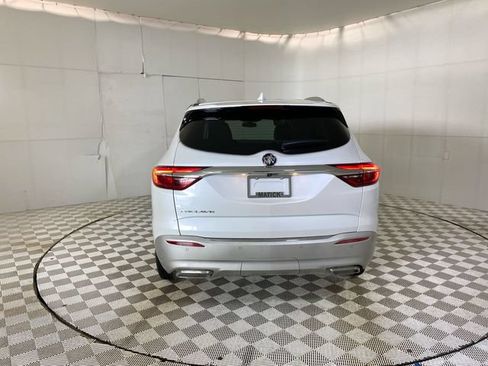 Used 2020 Buick Enclave Essence FWD image 18