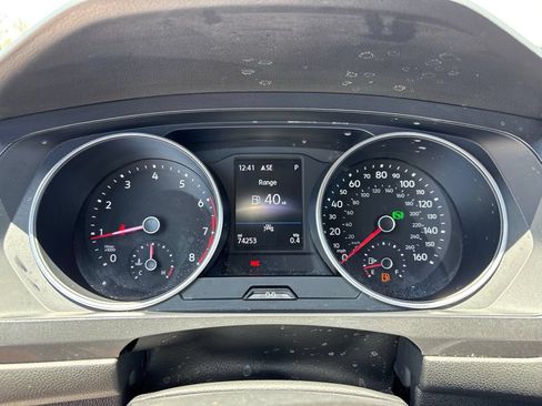 Used 2021 Volkswagen Tiguan SE R-Line w/ 3rd Row Seat Package AWD/4WD image 28