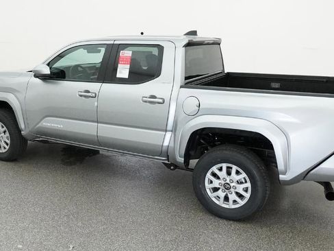 New 2026 Toyota Tacoma SR5 image 4