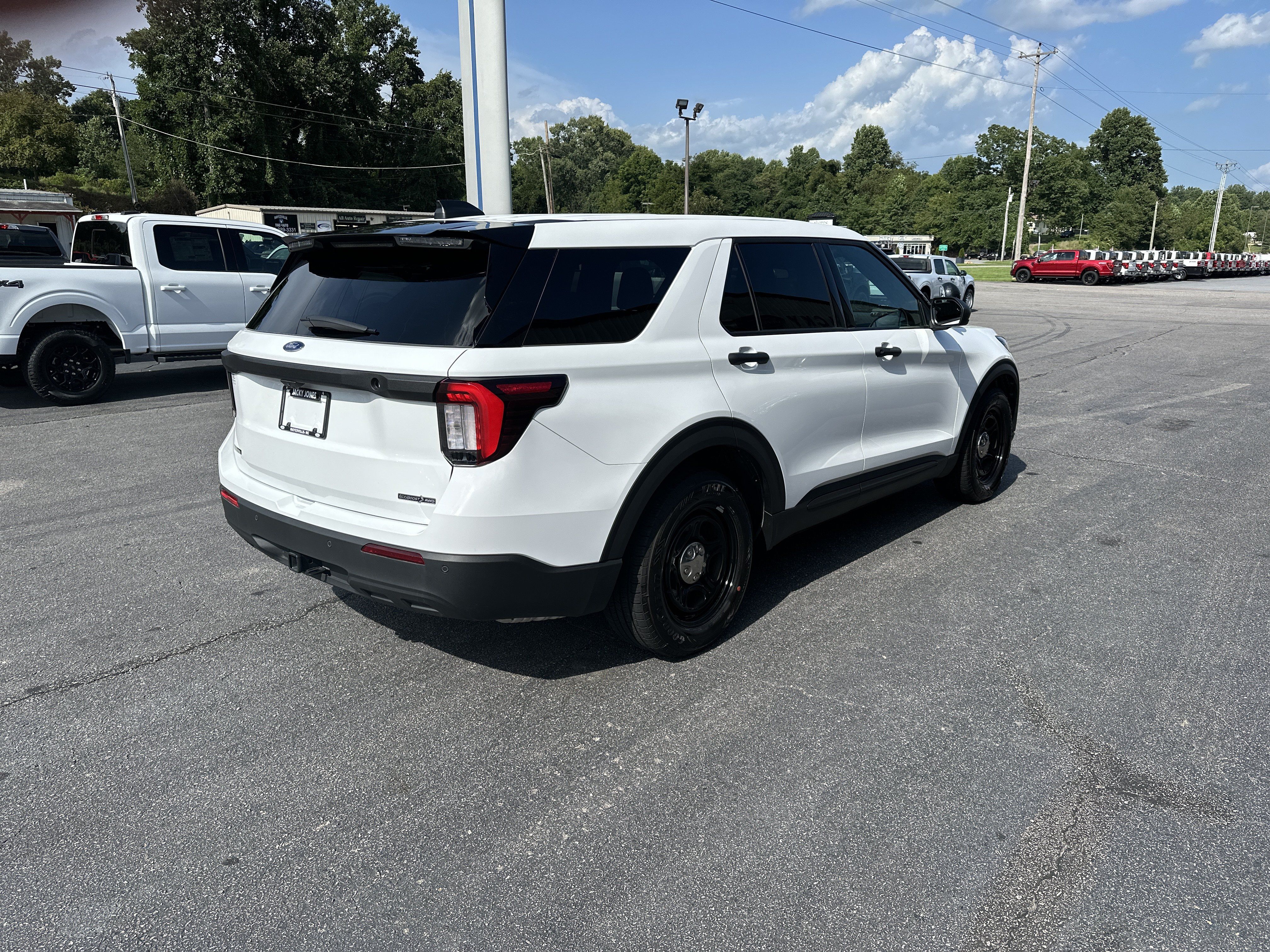 Used 2026 Ford Explorer 4WD Police Interceptor w/ Ready For The Road Package image 6