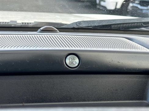 Used 2022 Ford F250 Lariat w/ Lariat Value Package image 22